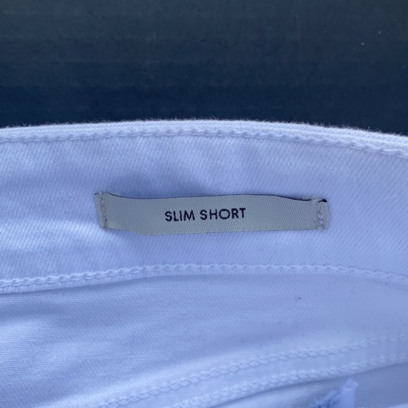 Brand New GUESS White Slim Short SZ 38 - Picture 7 of 10
